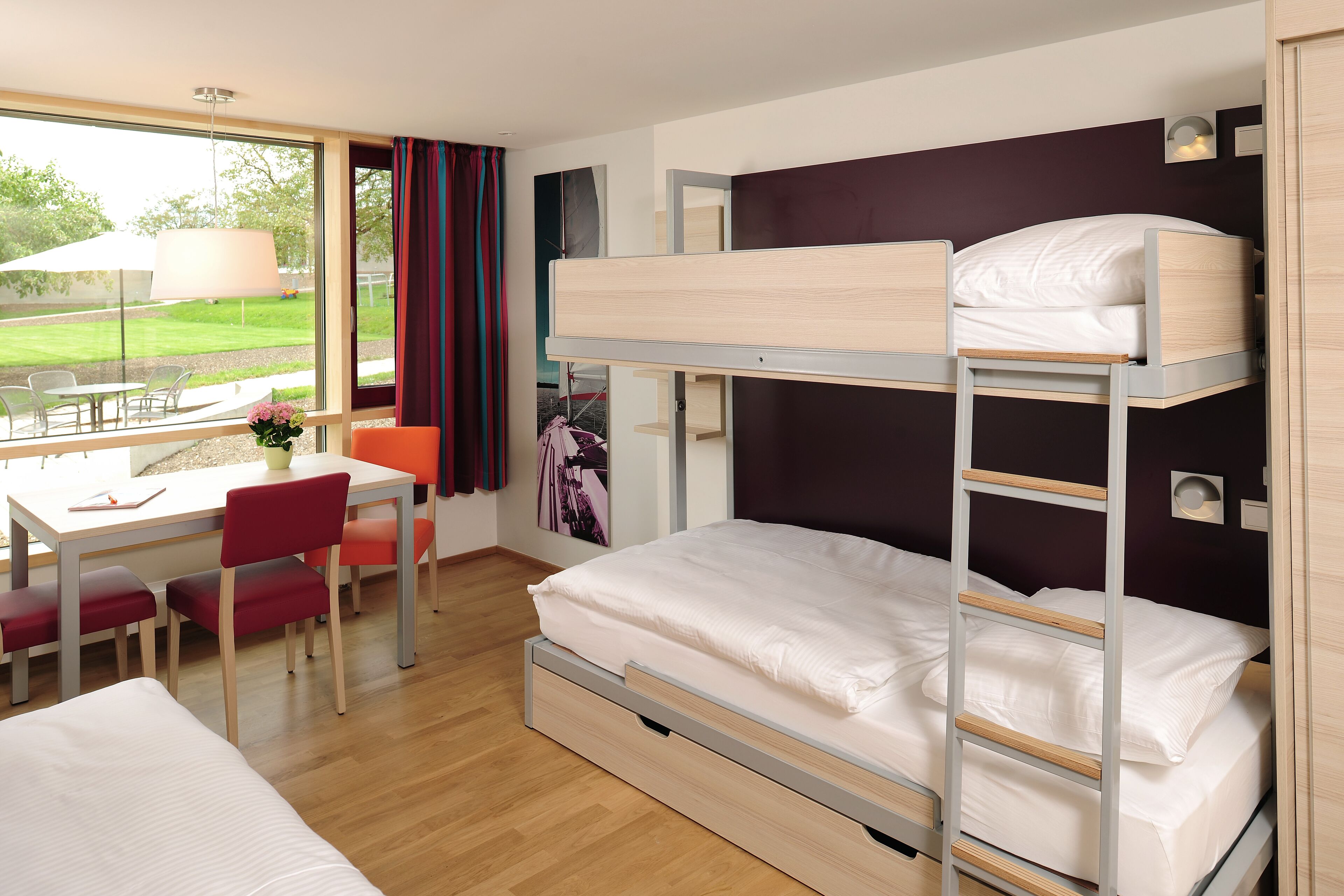 triple room | desk, laptop workspace, free wifi, wheelchair access