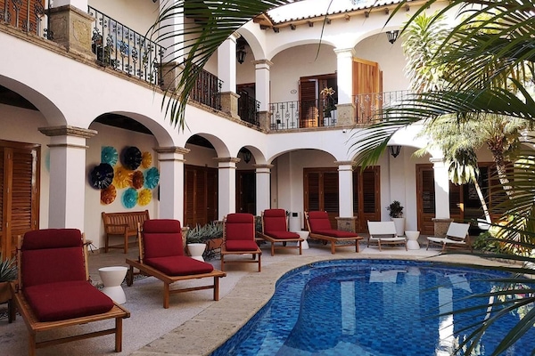 AuĂenpool, beheizter Pool