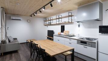 Fridge, microwave, stovetop, electric kettle