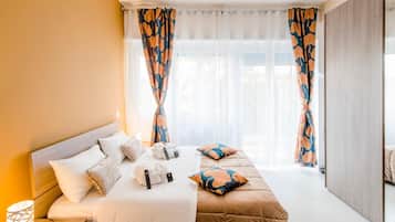 1 camera, una cassaforte in camera, una scrivania, Wi-Fi gratuito