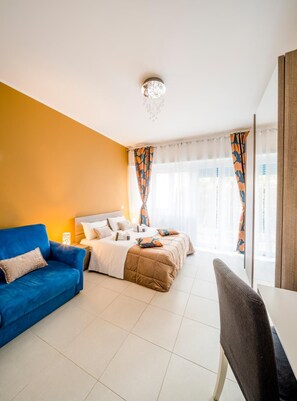 In-room safe, desk, free WiFi, bed sheets