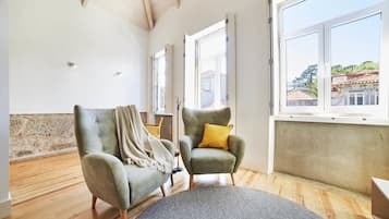 Superior Apartment, Balcony | Individually decorated, individually furnished, soundproofing