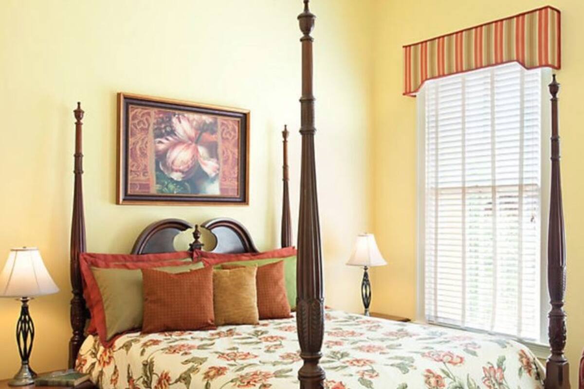 Studio, 1 Bedroom, Kitchenette | 1 bedroom, WiFi (free), individually decorated, individually furnished