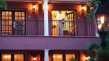 Studio, 1 Bedroom, Kitchenette | Balcony