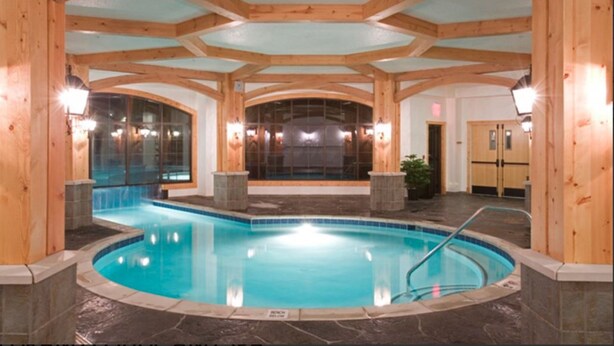 Indoor spa tub - Boyne Mountain Luxury 2 Bd Condo 101 (Boyne Falls)