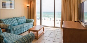 House, 1 Bedroom | Living area