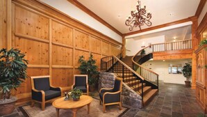 House, 1 Bedroom | Staircase - Grand Lake 57020 (Afton)