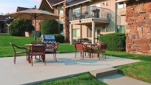 House, 1 Bedroom | BBQ/picnic Area - Grand Lake 57020 (Afton)