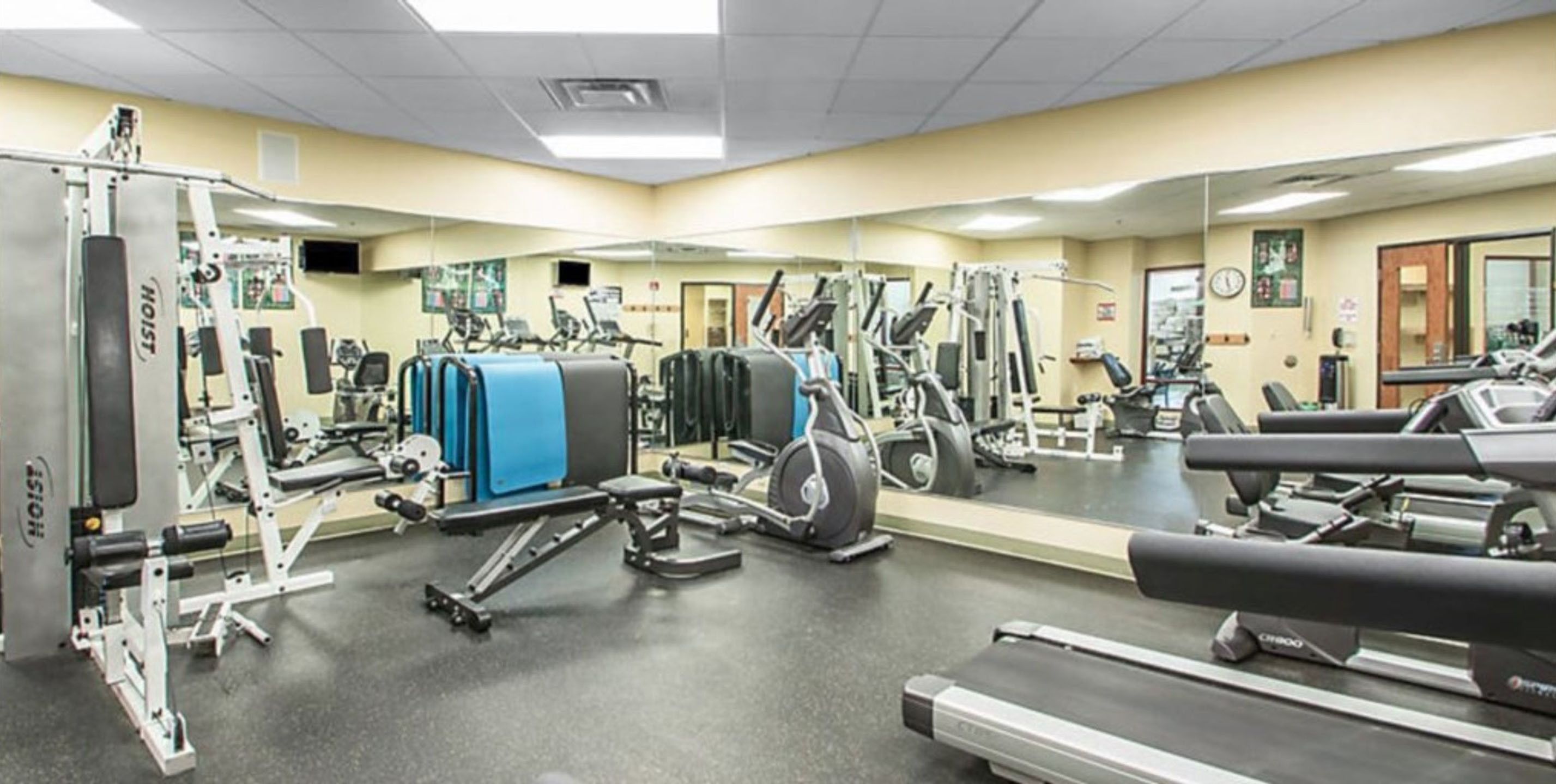 House, 2 Bedrooms | Gym