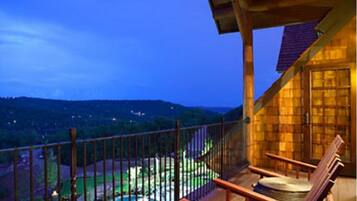 House, 1 Bedroom | Balcony