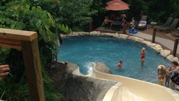 House, 1 Bedroom | Pool | Outdoor pool