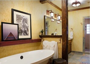 Studio, 1 Bedroom | Bathroom