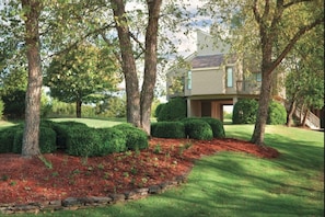 House, 1 Bedroom | Property grounds - Fairfield BAY - 2 BDR Deluxe Beautiful! (Fairfield Bay)