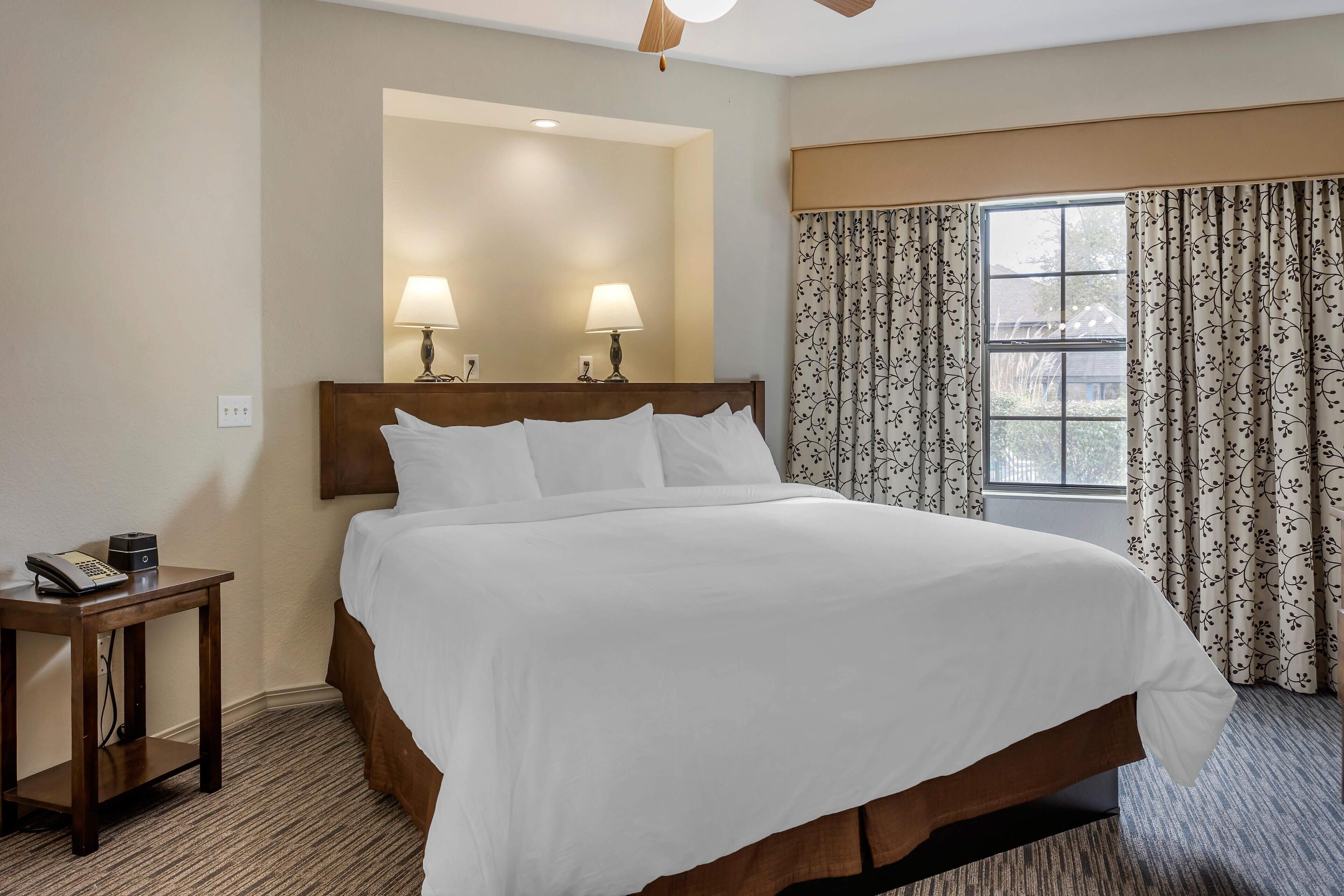 1 bedroom, individually decorated, individually furnished