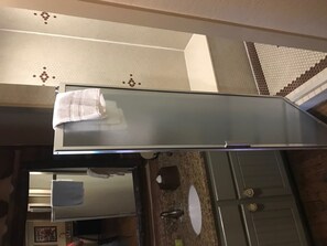 House, 1 Bedroom | Bathroom
