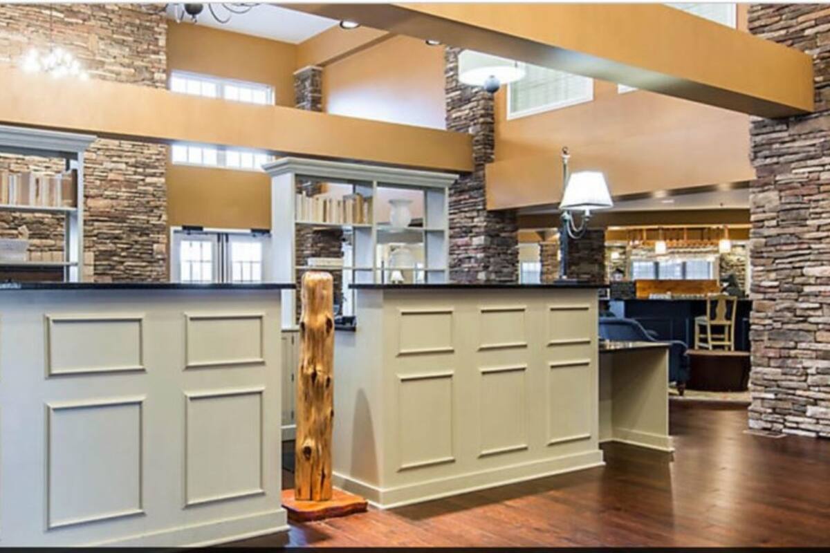 House, 2 Bedrooms | Reception