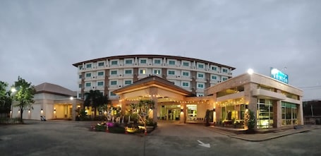 Fachada de la propiedad