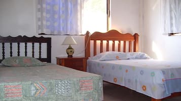传统独立别墅, 3 间卧室, 露台 | 3 多间卧室、高档床上用品、熨斗/熨衣板、免费 WiFi