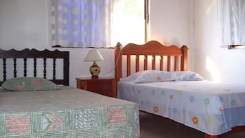 Traditional House, 3 Bedrooms, Terrace | 3 bedrooms, premium bedding, iron/ironing board, free WiFi