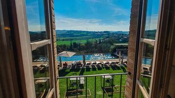 Classic-Doppelzimmer | 1 Schlafzimmer, Minibar, Zimmersafe, Schreibtisch