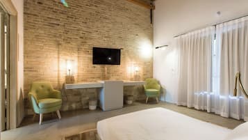 Deluxe-Doppelzimmer | 1 Schlafzimmer, Minibar, Zimmersafe, Schreibtisch