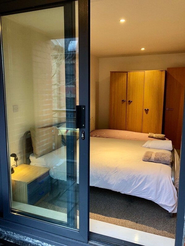 1 bedroom