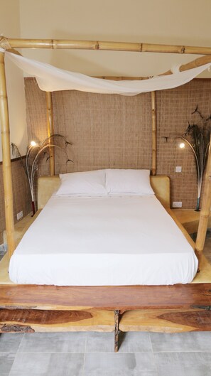 Soundproofing, free WiFi, bed sheets, wheelchair access