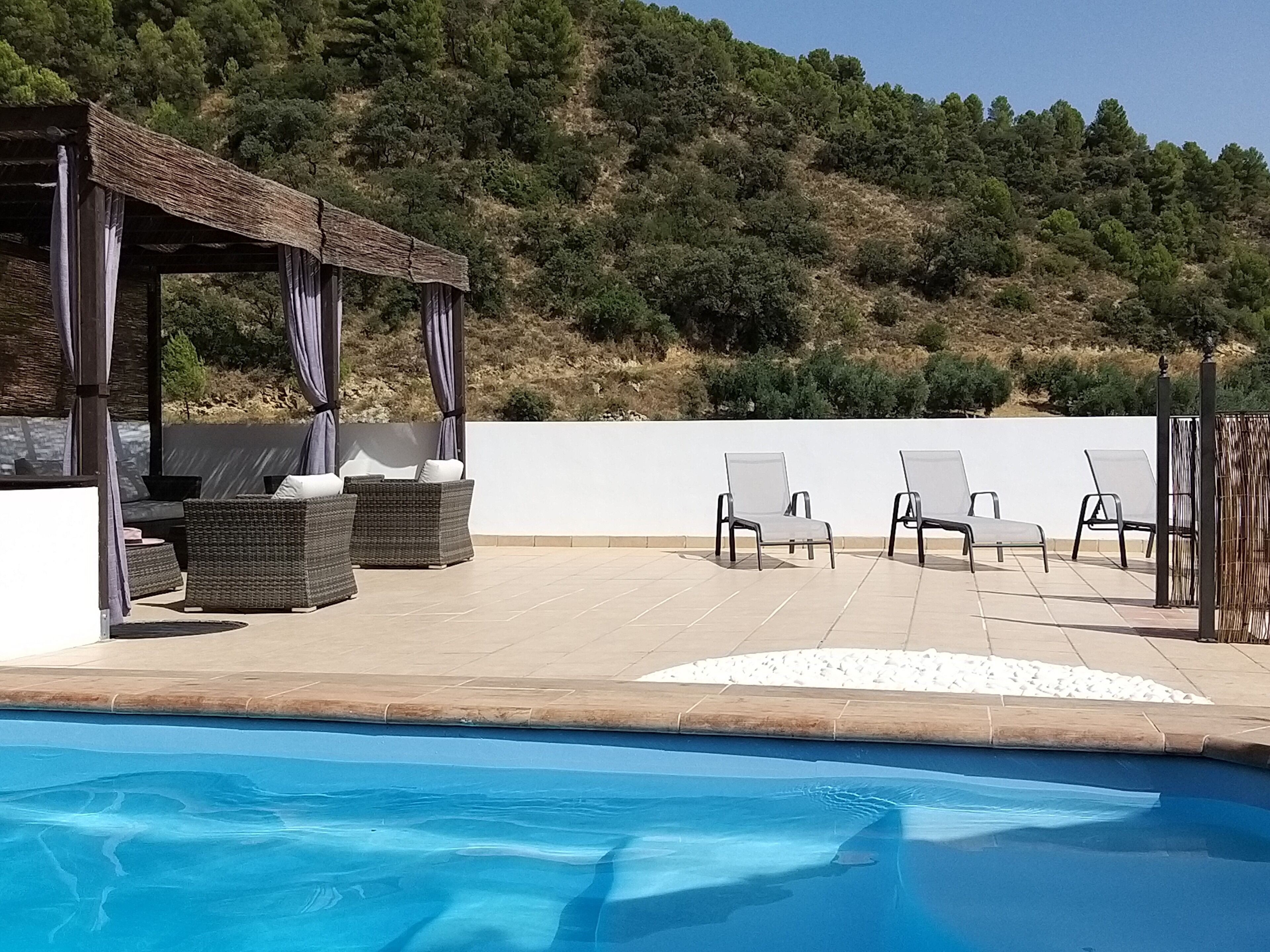 Piscine extérieure, piscine chauffée