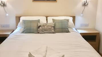3 dormitorios, tabla de planchar con plancha, wifi y ropa de cama