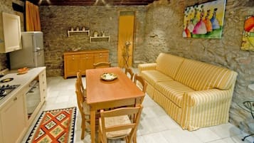 Smart TV, DVD player