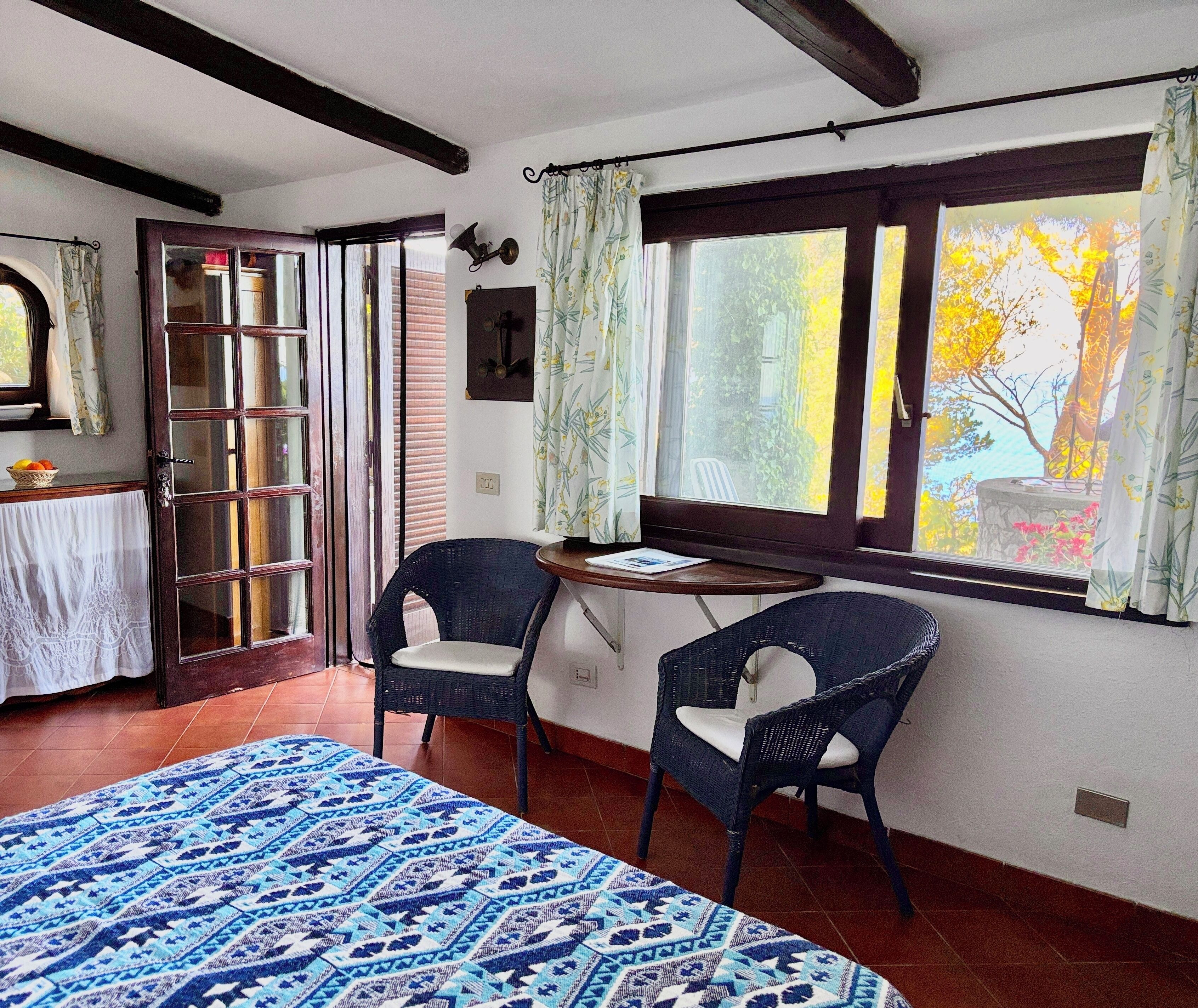 1 bedroom, in-room safe, iron/ironing board, free WiFi