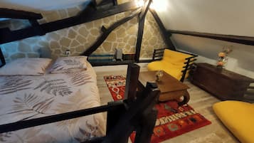 1 bedroom, travel cot, free WiFi, bed sheets
