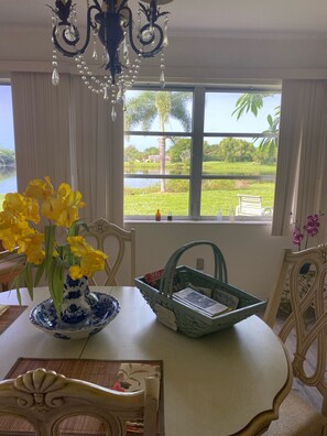 Dining - Ground floor overlooking private lake (North Fort Myers)
