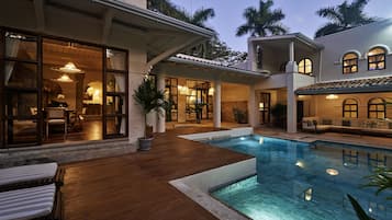 Front of property – evening/night