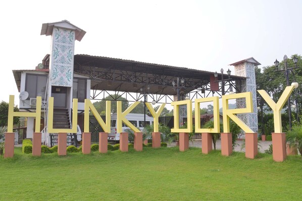 Fachada da propriedade