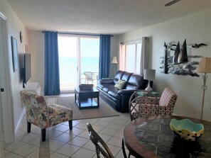Smart TV, DVD player, table tennis, video library