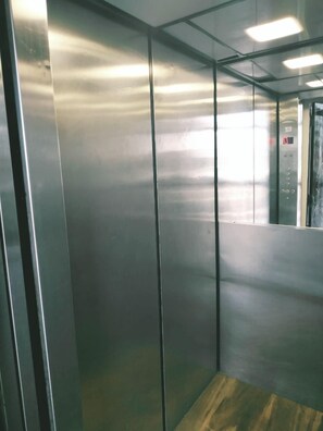 Elevator - Foz Express Hotel (Foz do Iguaçu)