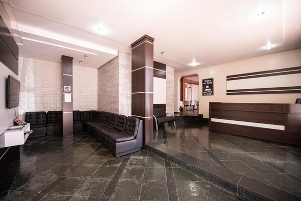 Imagen sin descripción, 1 de 32, botón