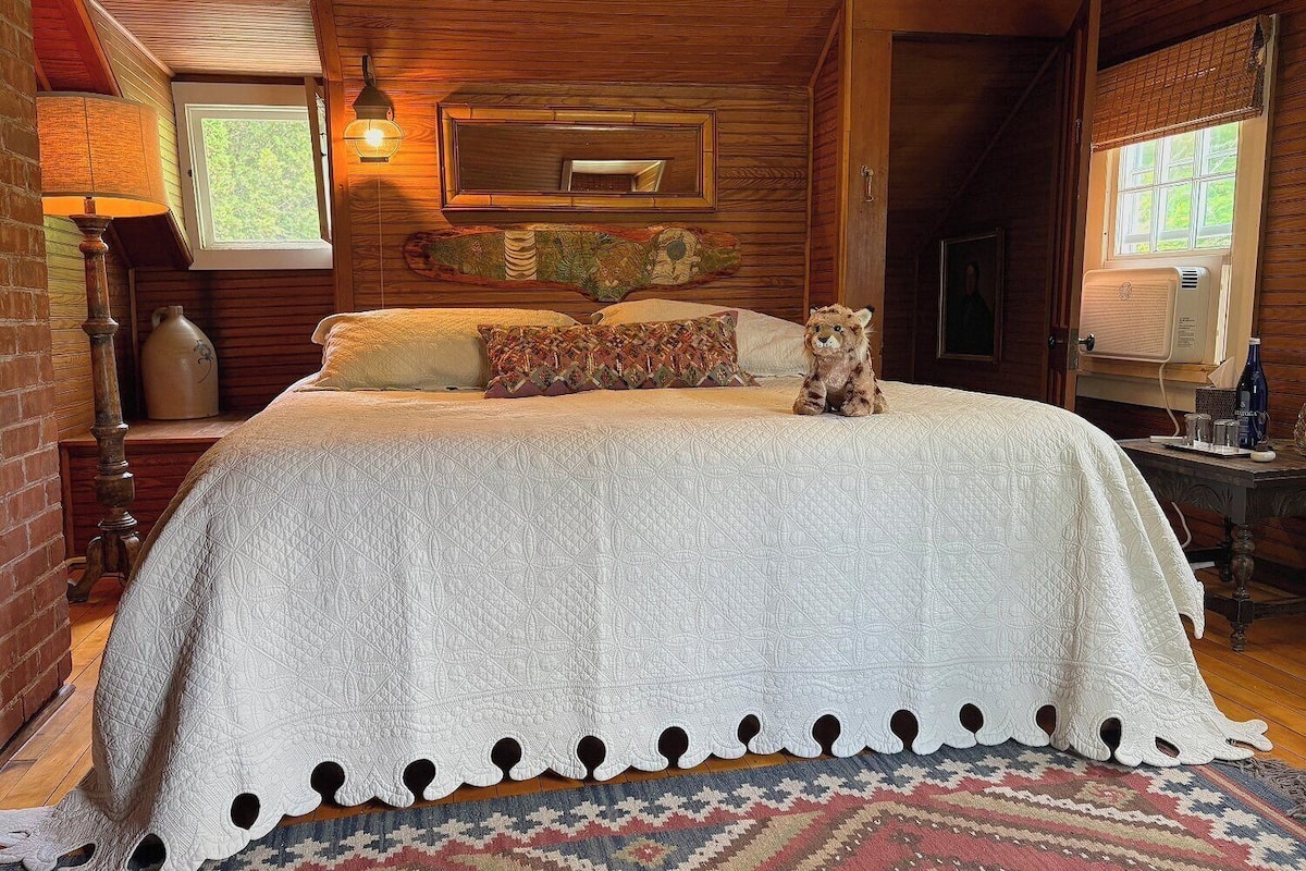 The Devlin Suite