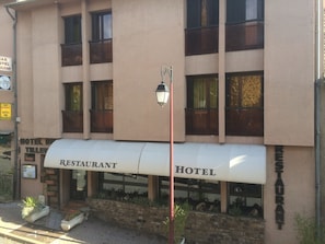 Fachada del alojamiento