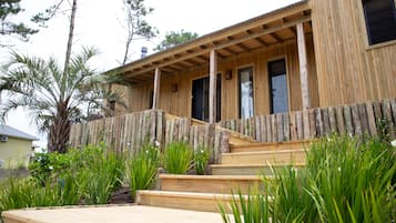 EntrĂ©e de lâhĂ©bergement