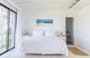 Premium Double or Twin Room, Ocean View | Egyptian cotton sheets, premium bedding, down comforters - Casa Flor - Adults Only (Punta del Este)