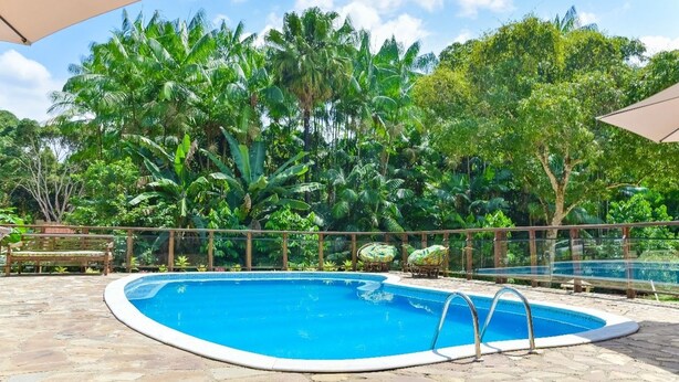 Outdoor pool - Pousada Orquídea Paraty (Paraty)