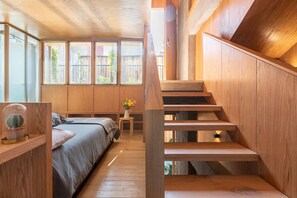 1 bedroom, in-room safe, iron/ironing board