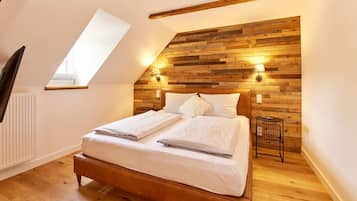 Exclusive Double Room, Private Bathroom (Mosel-Loft)