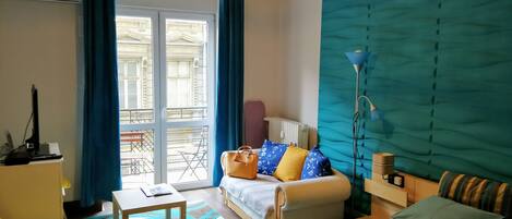 1 chambre, fer et planche à repasser, Wi-Fi gratuit, draps fournis