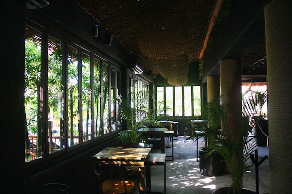 Se sirven desayunos y almuerzos