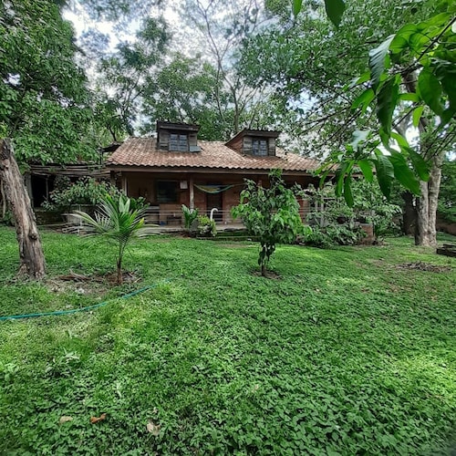 BEAUTYFUL, CASA DEL CAMPO 