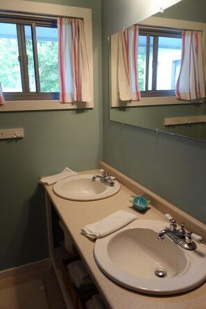 Shower, towels, soap