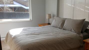 1 bedroom, WiFi, bed sheets, wheelchair access